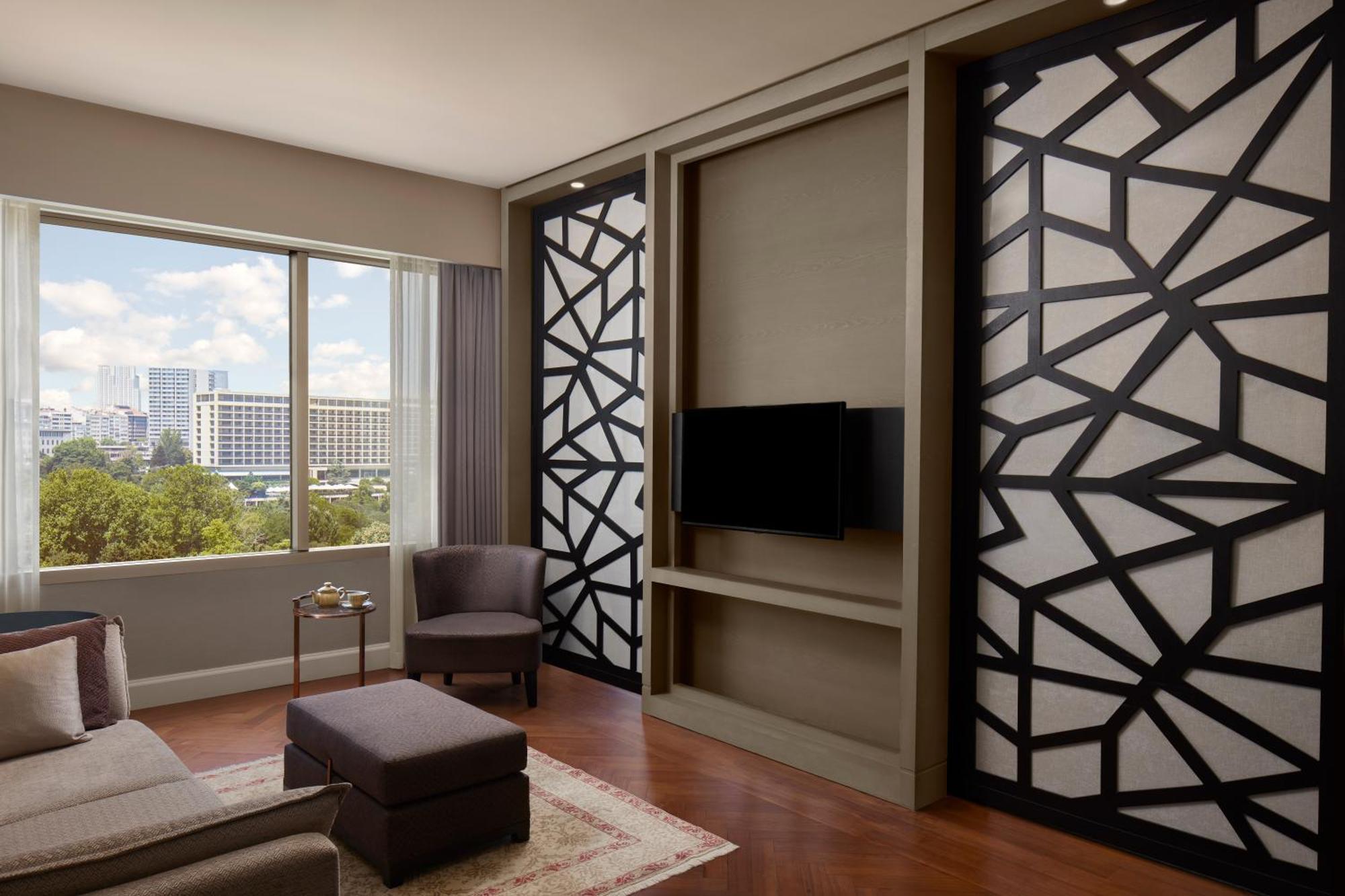 The Ritz-carlton, At The Bosphorus Otel 5*